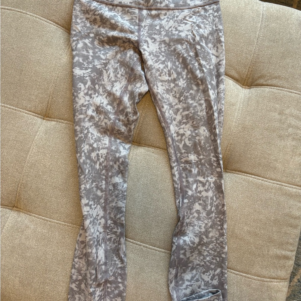 Lululemon Athletica Gray Patterned Leggings